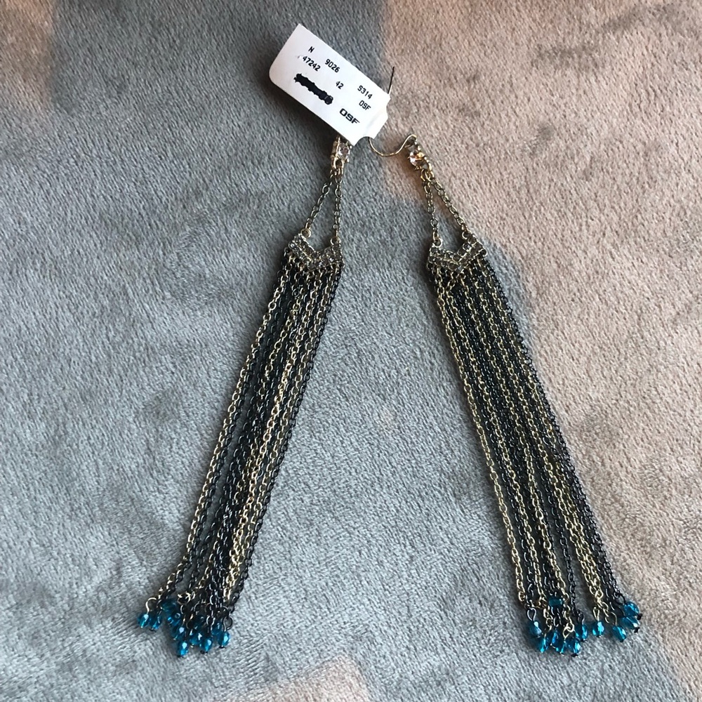 Cache rhinestone and chain earrings NEW